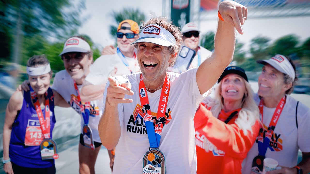 Running a Marathon with 10 Friends! | Clearwater, FL