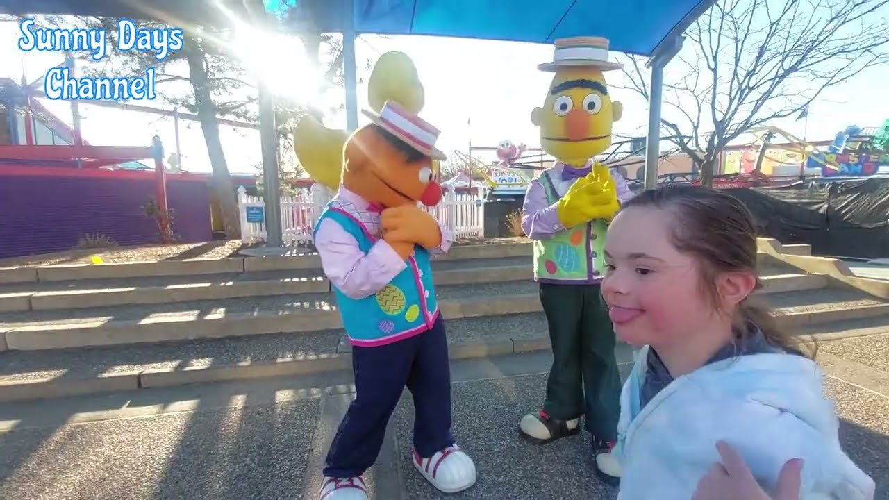 Our Day at Sesame Place | Sesame Street Character Meet & Greet | Easter Bunny | Parade | Day 11
