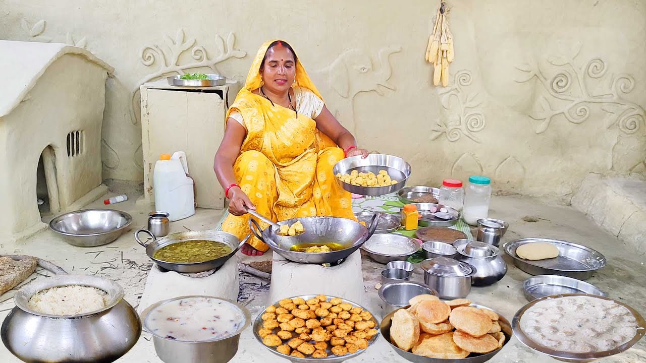 हमारे गाँव में करवा चौथ के दिन गाँव की महिलाएं भोजन में क्या क्या बनाती है || Karava chauth special