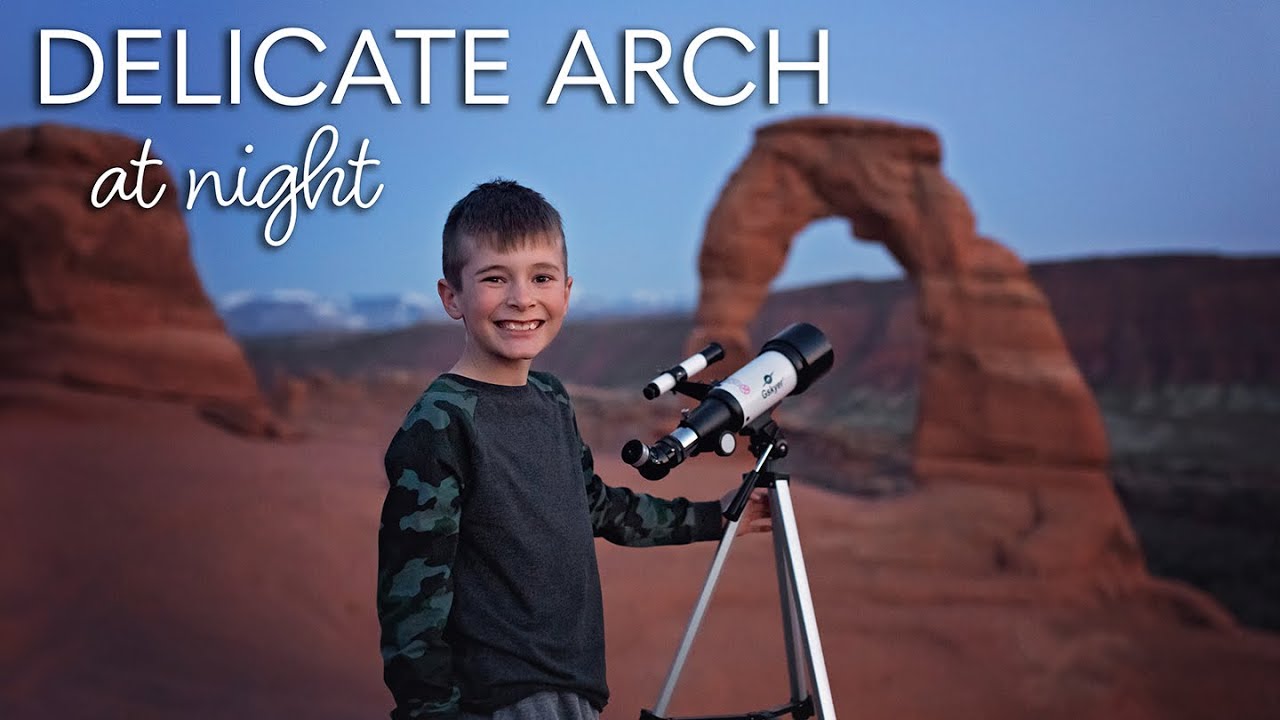 Delicate Arch Under the Stars & Devil's Garden Trail / Arches National Park