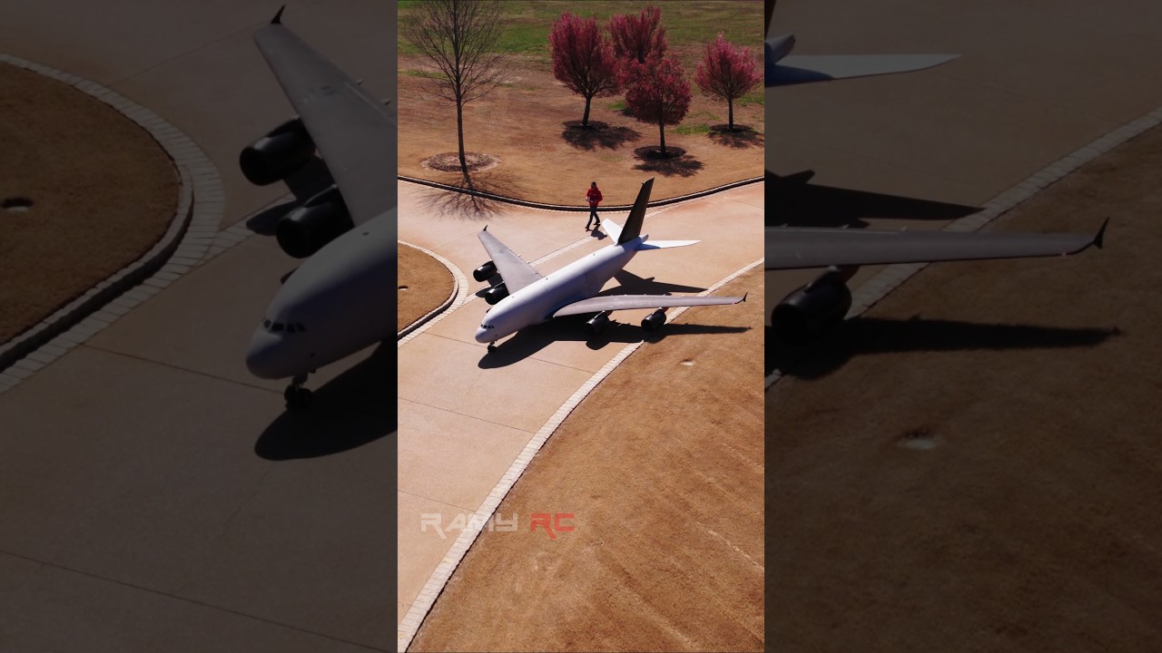 World's biggest RC Airbus A380 low pass. #airbus #a380 #aviation #rc