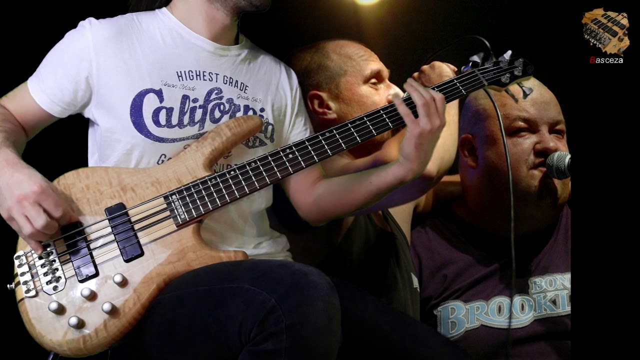 Całuj mnie - Piersi - Basceza #76