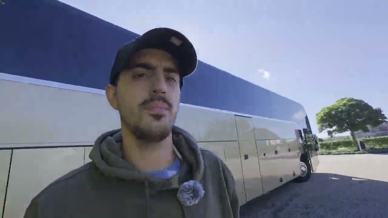 Dostałem brykę za 1 milion złotych ! - Złota strzała VanHool 🚌