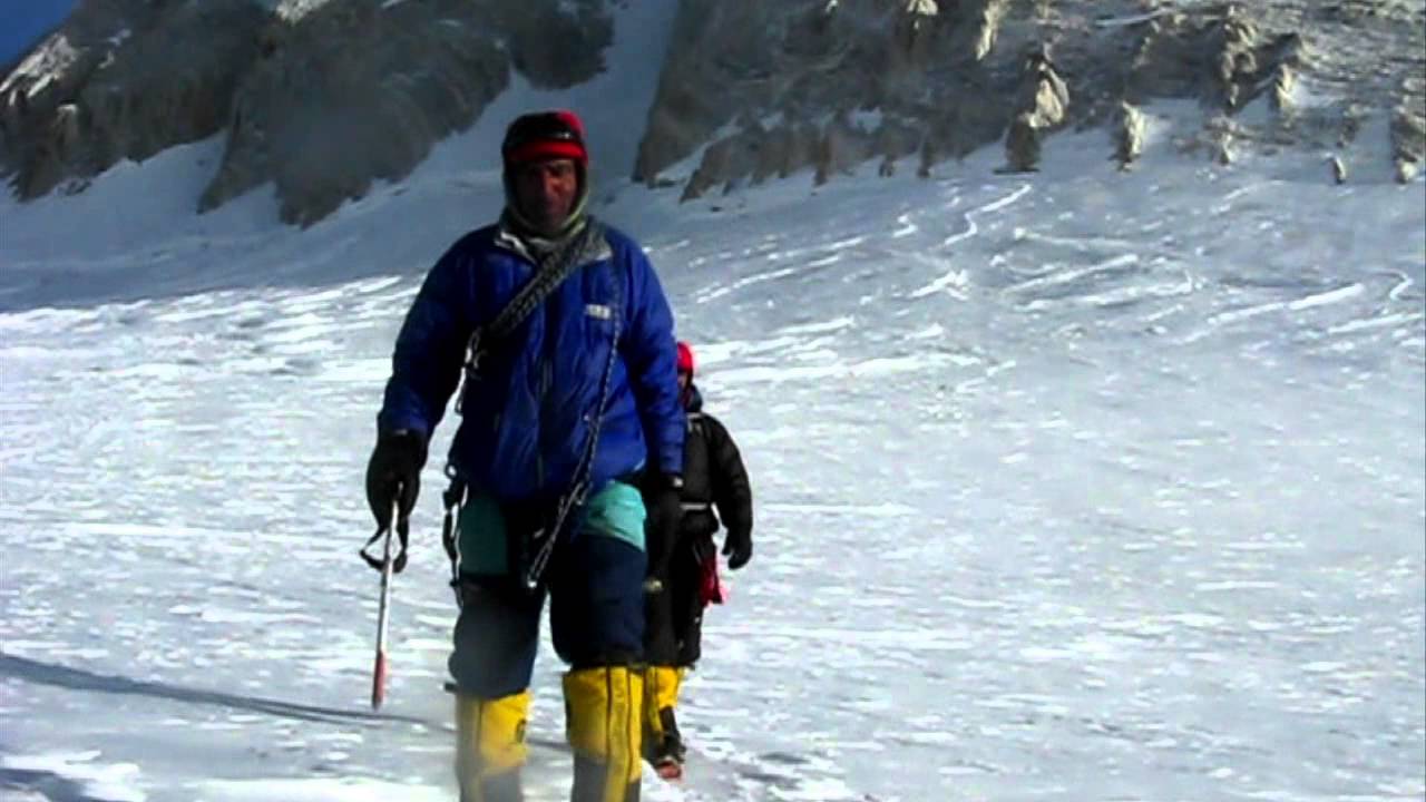 Polish Gasherbrum Winter Expedition 2011/12 english subtitles