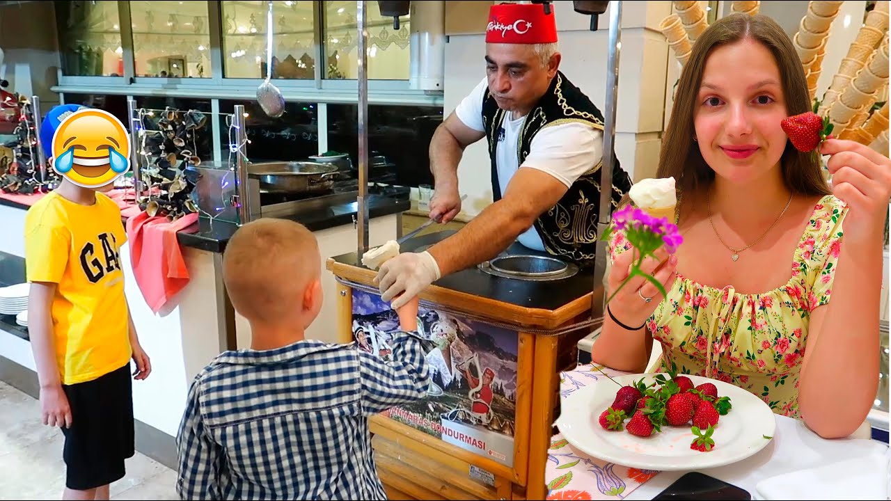 Andries este Amagit cu Înghetata /O zi de-a noastra la mare