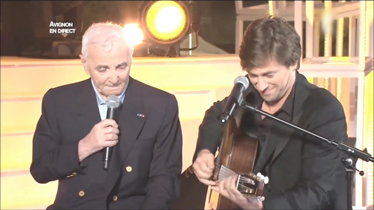 CHARLES AZNAVOUR ET THOMAS DUTRONC  LES DEUX GUITARES