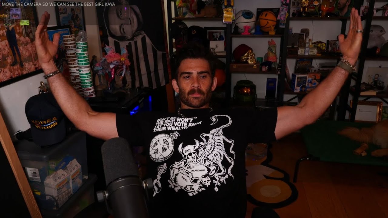 Hasan was edging last One Piece episodes by pausing and walking around the room |Hasan personal news