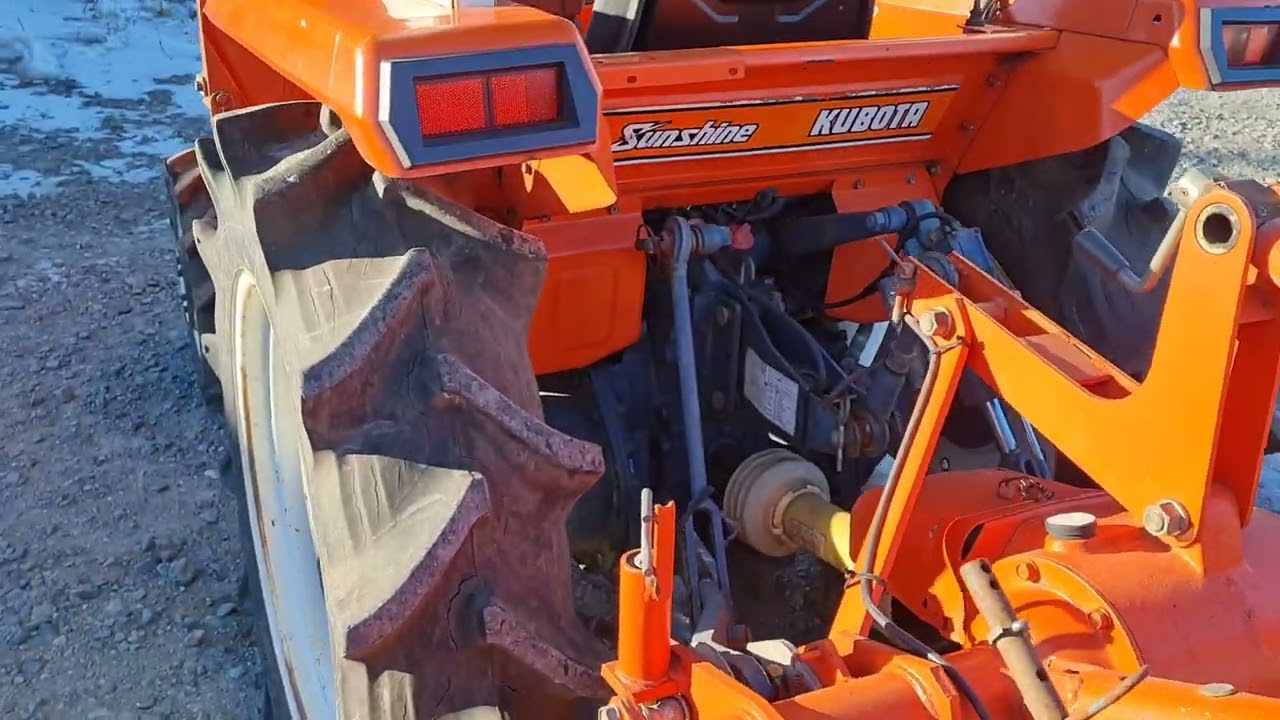 Kubota L1-225- продан