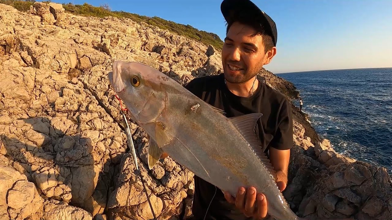 Antalya'nın Zorlu Meralarında HARİKA BALIKLAR Yakaladık - Misafirlerimle SHORE JİGGİNG - Vlog 228