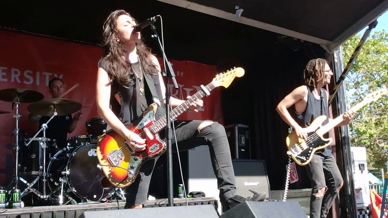 Tatiana Demaria/Make Me Feel Warped Tour 2018 Mt. View 23 June 2018