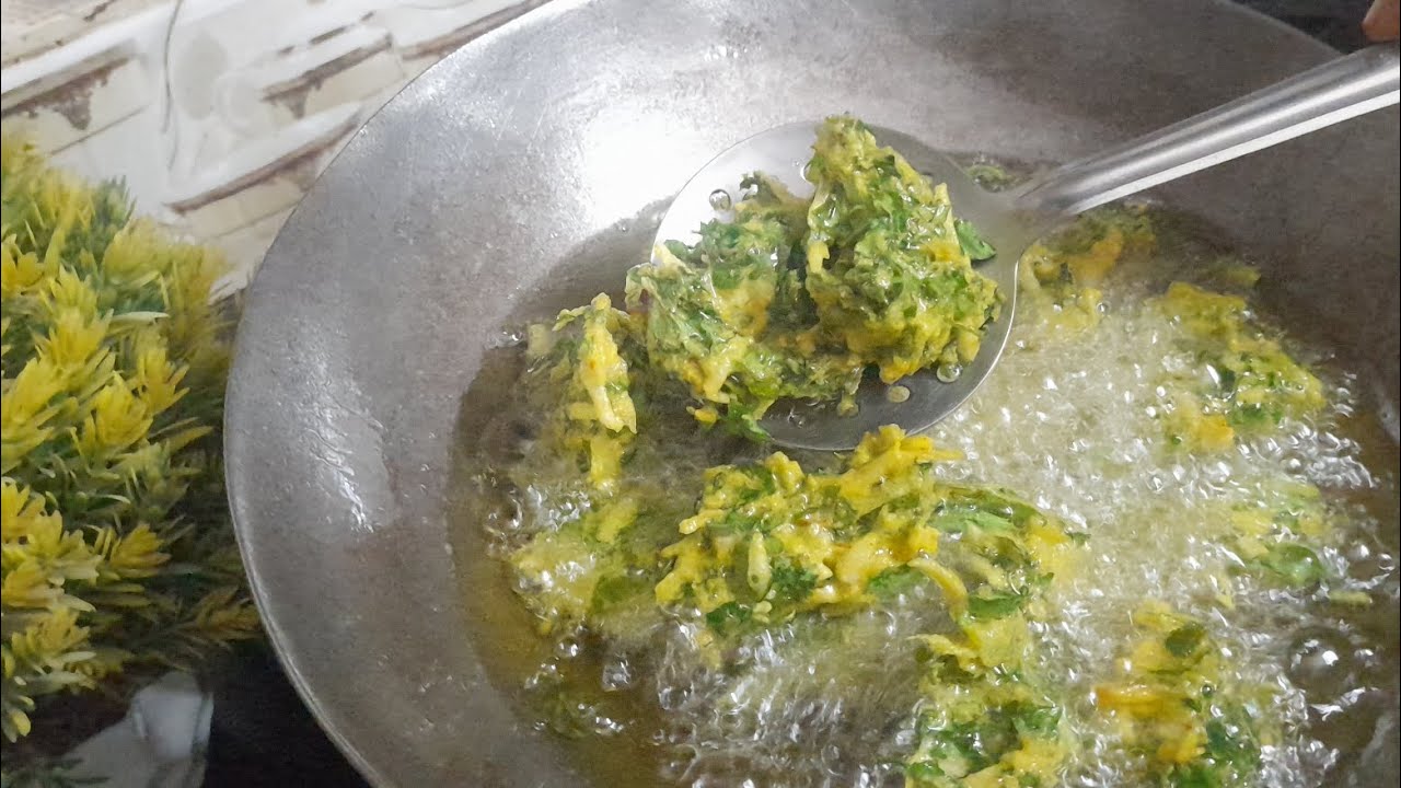 टेस्टी पालक की पकौड़ी 