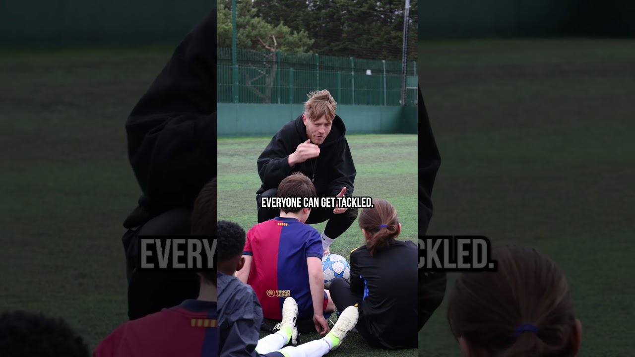 ⚽️STOP SHOWING OTHERS SO MUCH RESPECT⚽️ #footballfitness #footballdrills