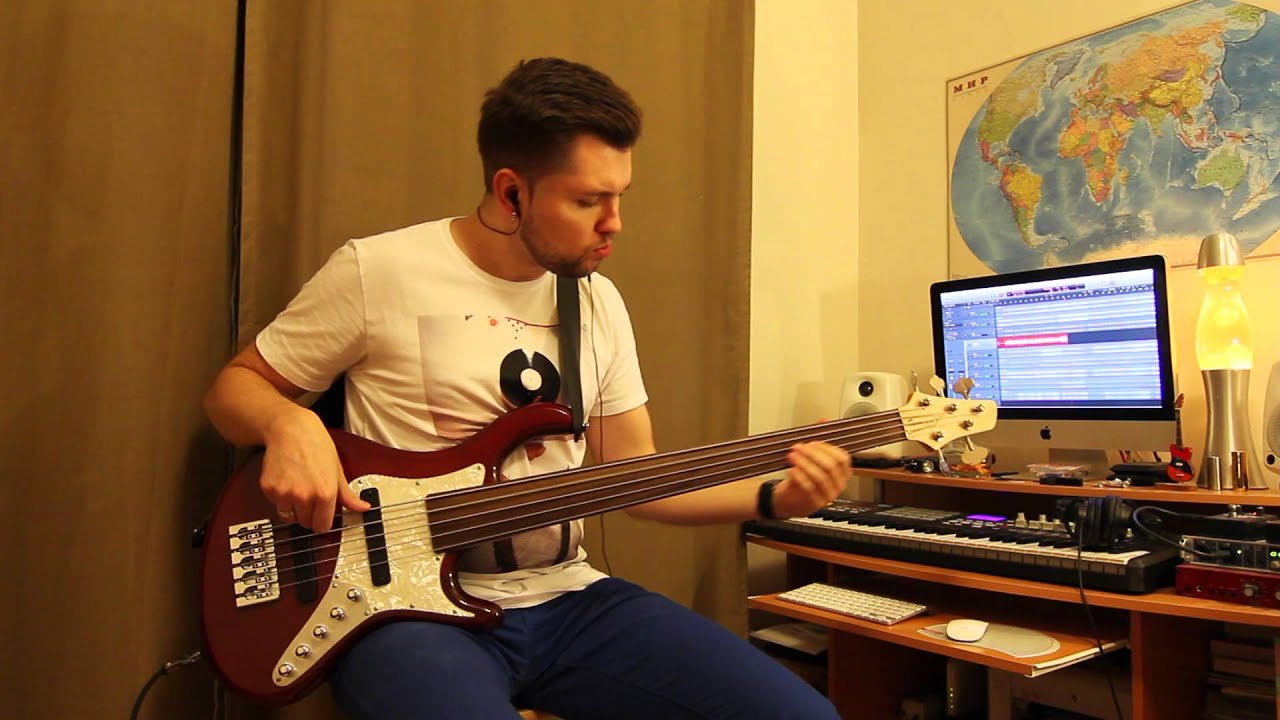 Peter Gabriel - In Your Eyes (bass cover)
