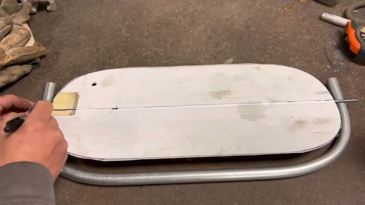 Goalpost duck blade spinner