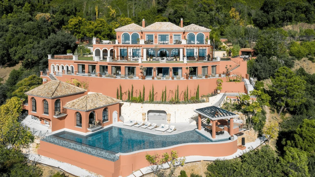 +20.000€ /night LA ZAGALETA Marbella Villa DV3513