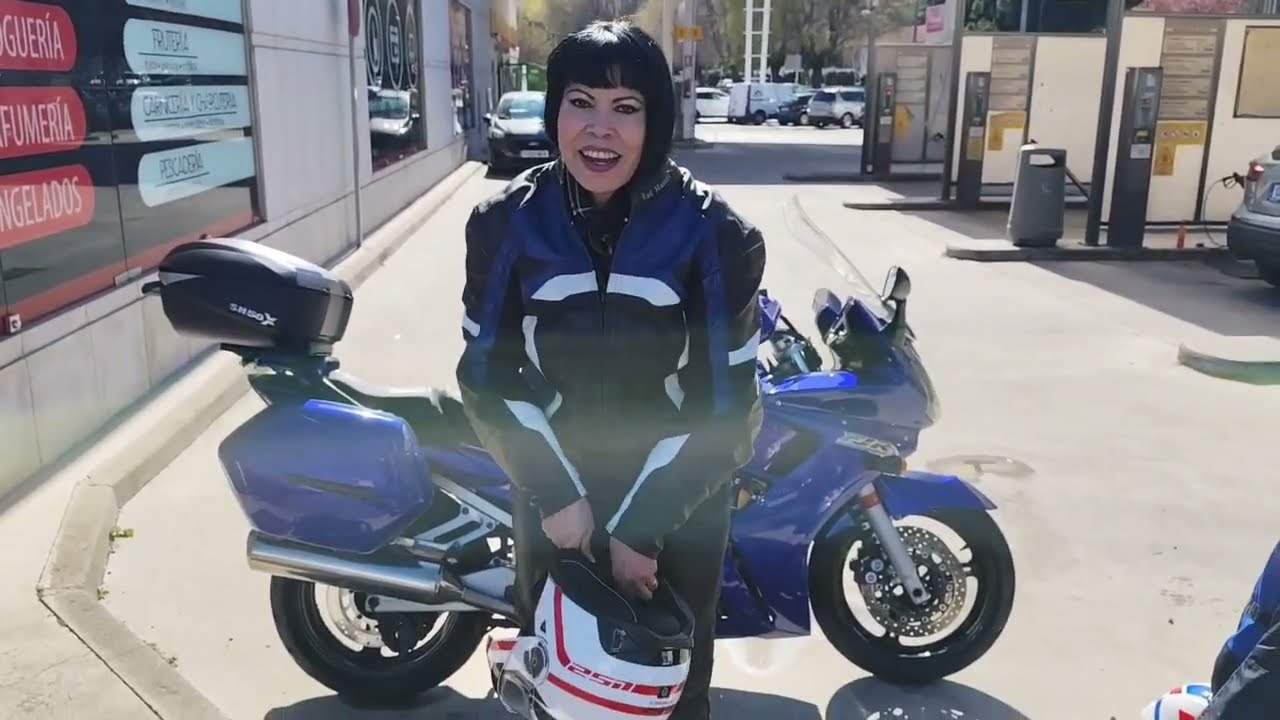 YAMAHA FJR 1300 EN VIAJANDO CON ARY