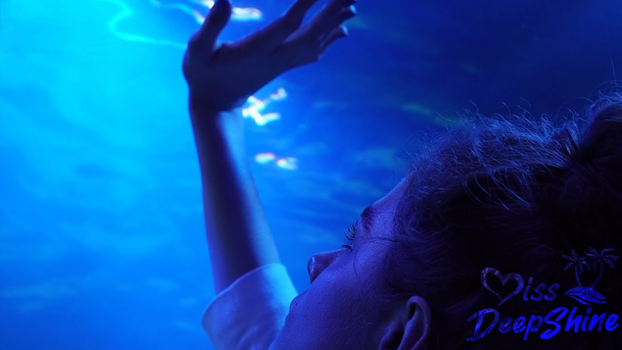 &Ouml;mer B&uuml;k&uuml;lmezoğlu - Life (Pette Bella Remix) #DeepShineMusic
