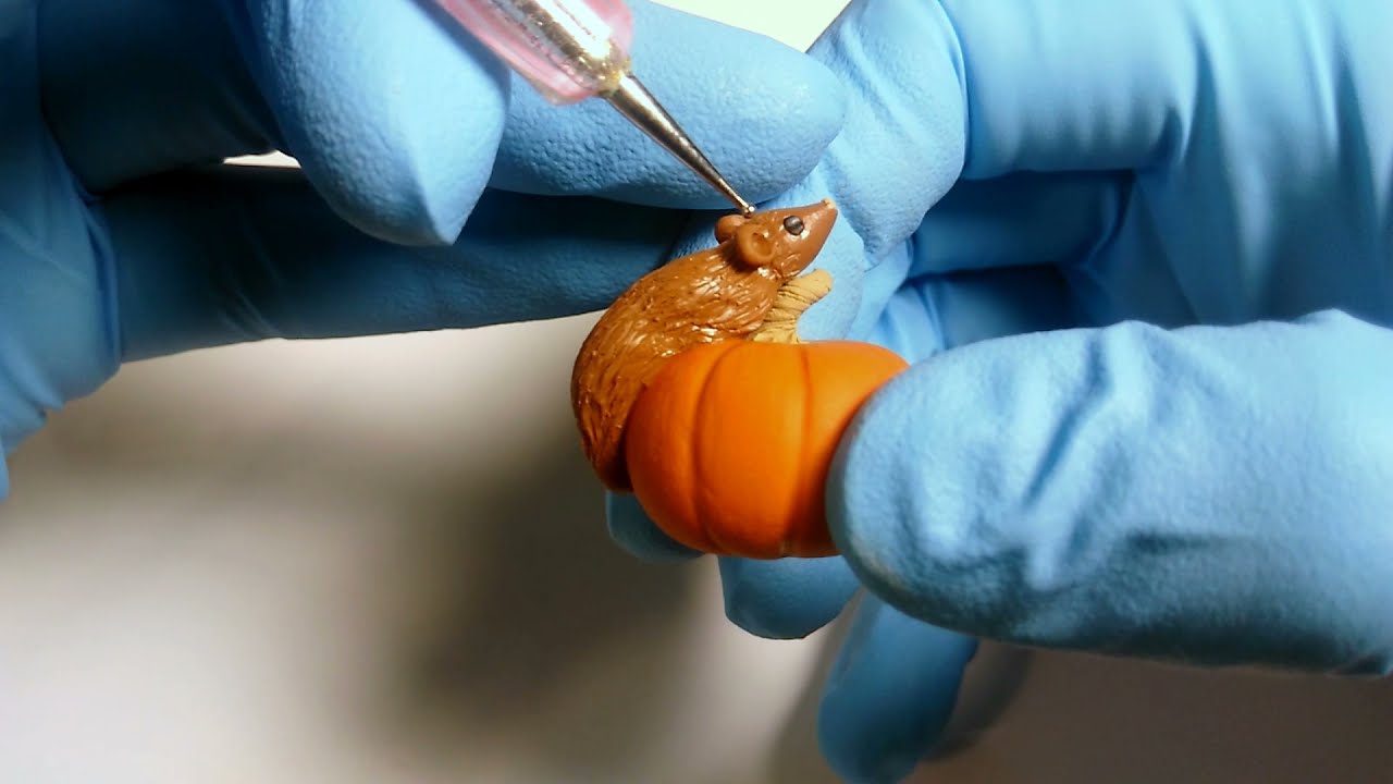 Sculpting Polymer Clay Pumpkins & Mice - Autumn Scene