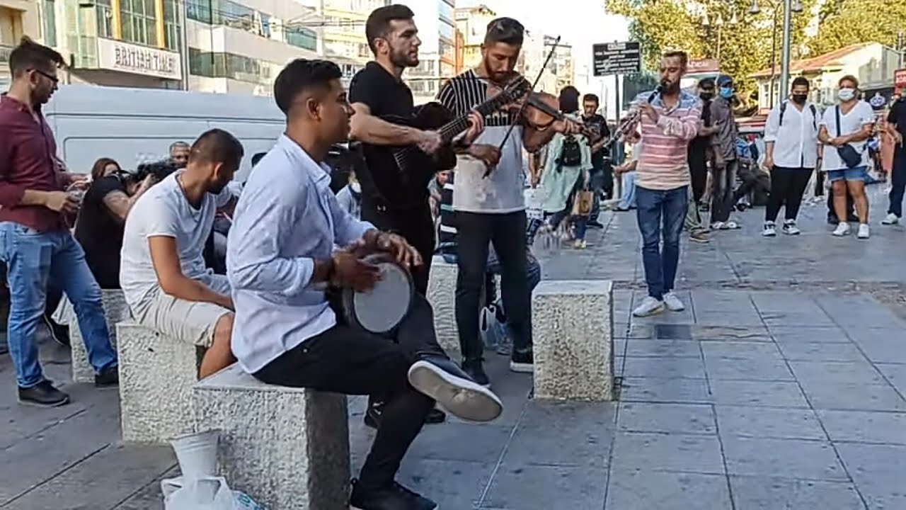 Sevdiğimi verin bana İstanbul sokakları