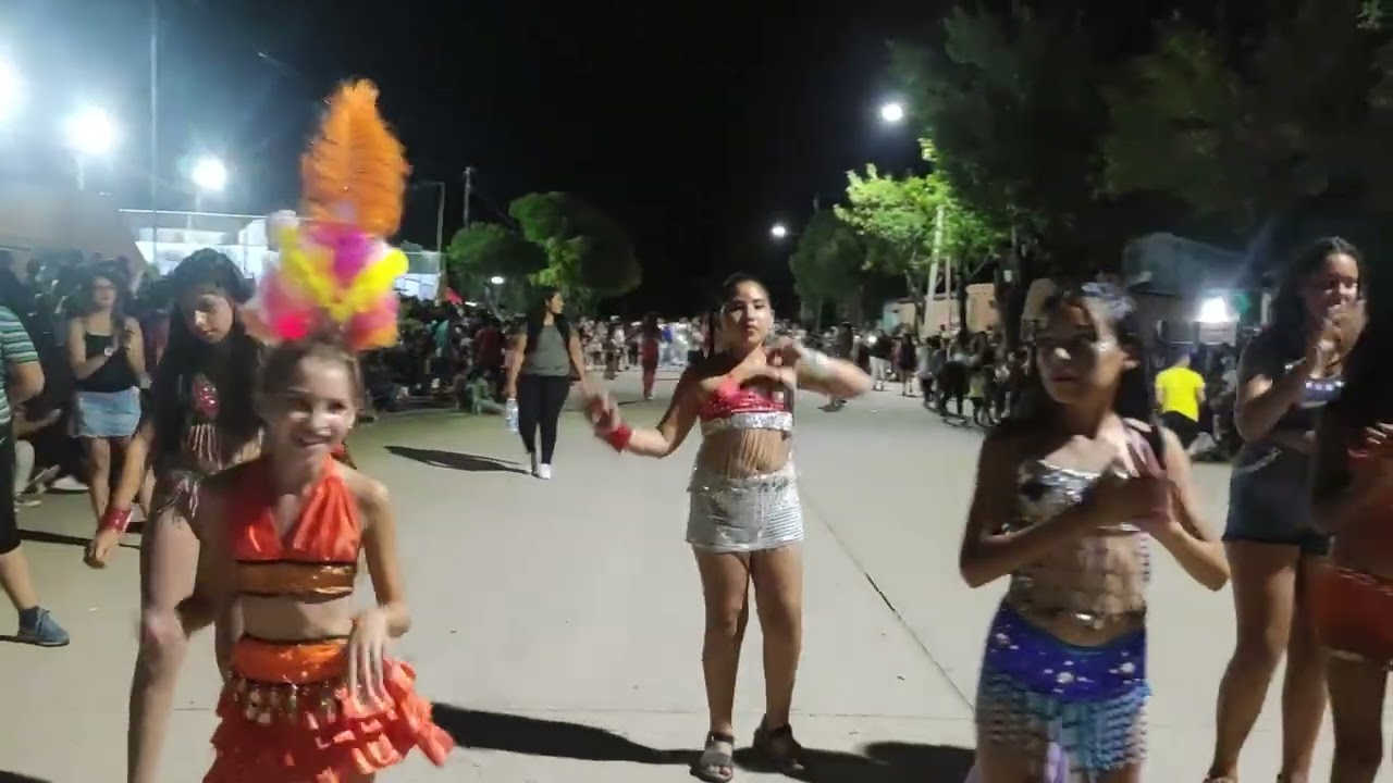 ASÍ PASARON LOS CARNAVALES DE SANTIAGO TEMPLE.