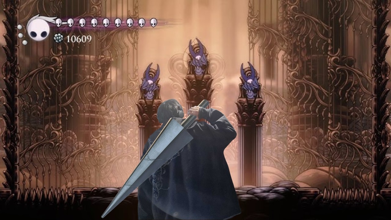 Beating hollow knight's sisters of battle on radiance with a hitbox