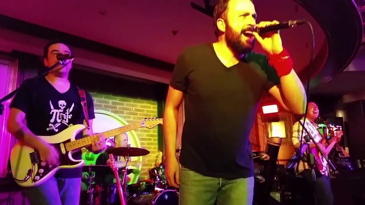 Rewinders 7 Hard Rock Cafe