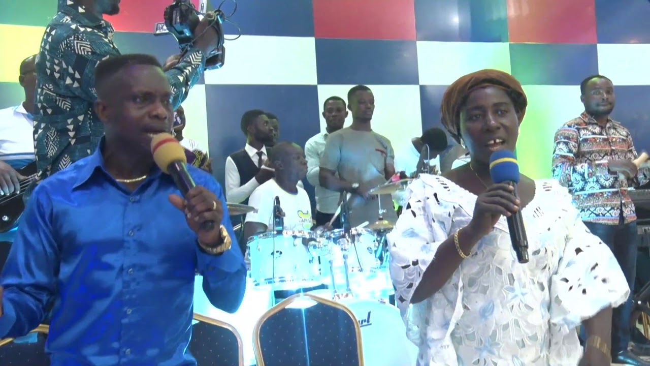 Prof Kofi Abraham Sings At BWC - Stephen Adom Kyei - Duah