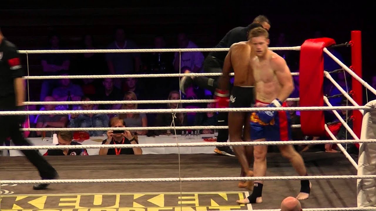 BARI GYM 10th EDITION - Godwin Afriyie vs Nico Duindam
