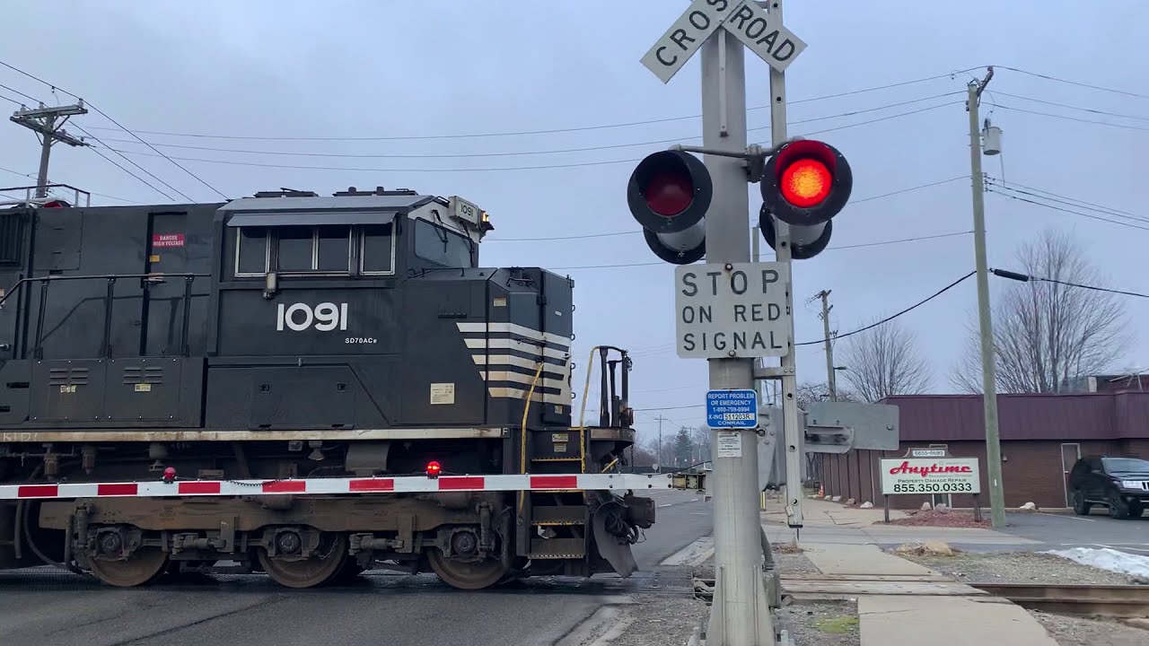 NS 1091 Solos a LONG NS 29G to Sterling Yard