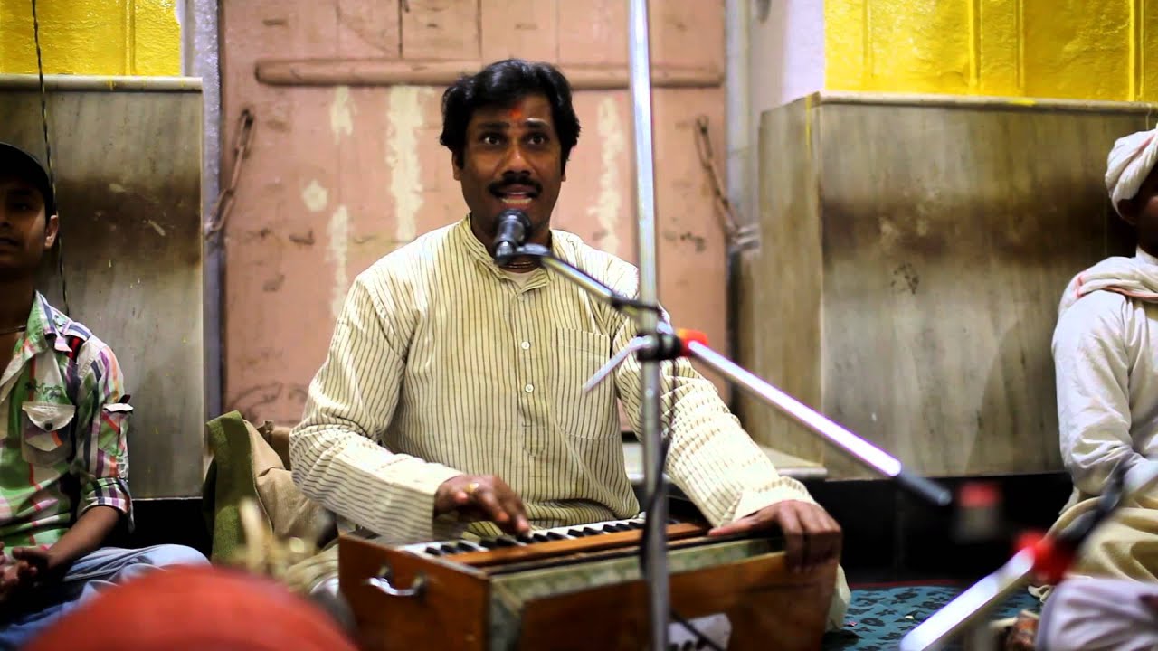 Radha Raman Temple 27 02 2014.