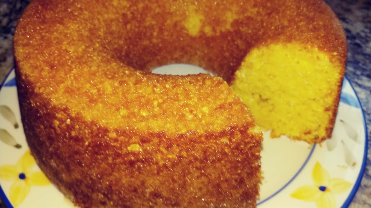BOLO DE FLOCÃO DE MILHO FÁCIL E FOFINHO