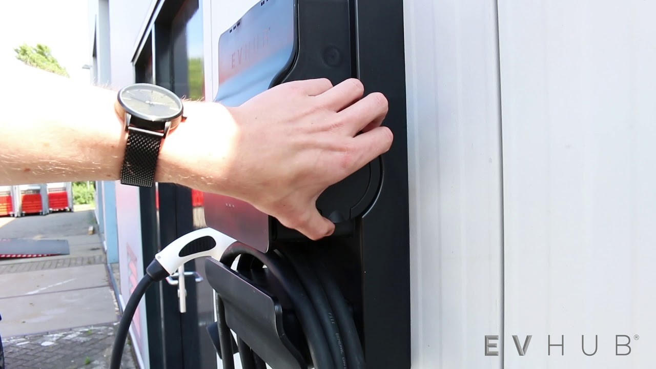 EVHUB laadpaal type 2 met Mennekes WCD en stopcontact