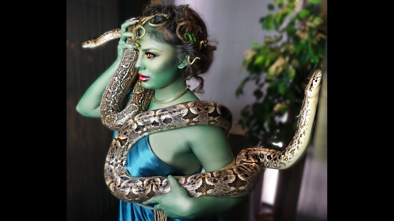 MEDUSA TRANSFORMATION | EVELINA GOMEZ