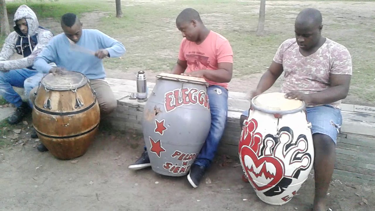 Candombe delicia rítmica (plaza liber seregni )