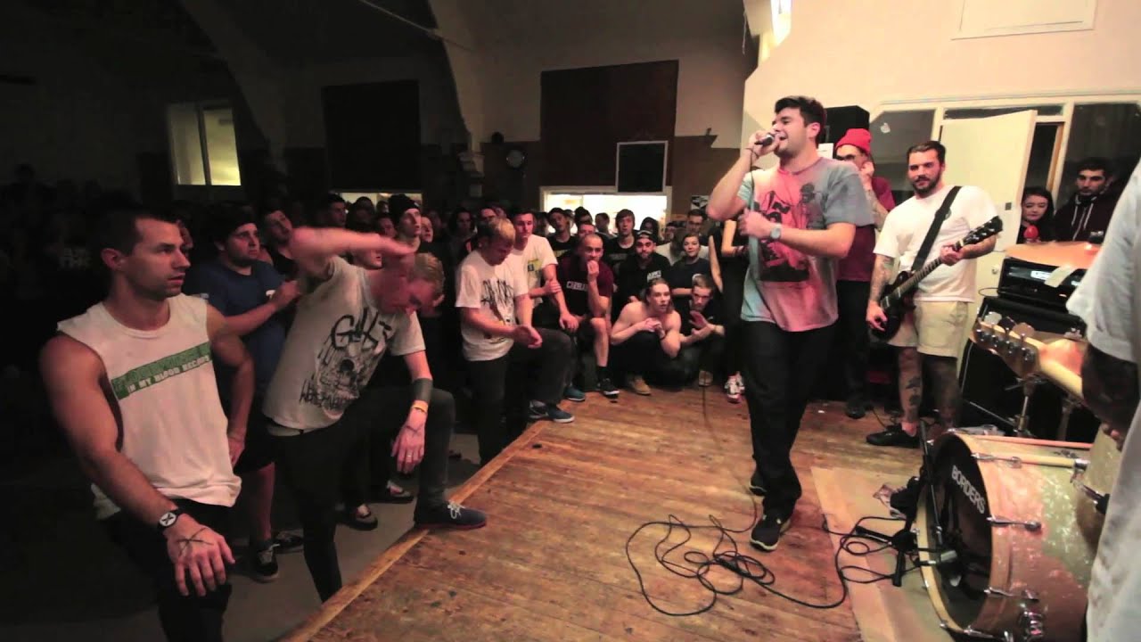 DOWN TO NOTHING (FULL SET) - Broomhall Centre, Sheffield.