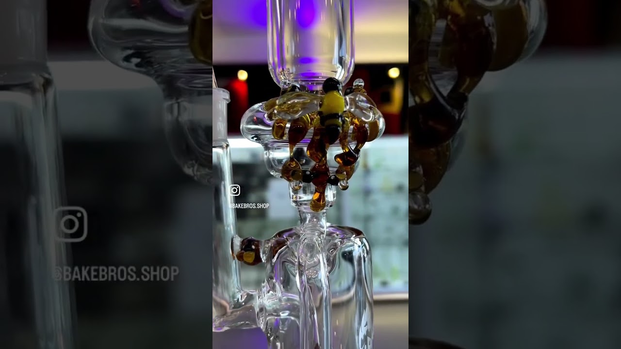 Empire Glassworks Save the Bees Recycler Rig