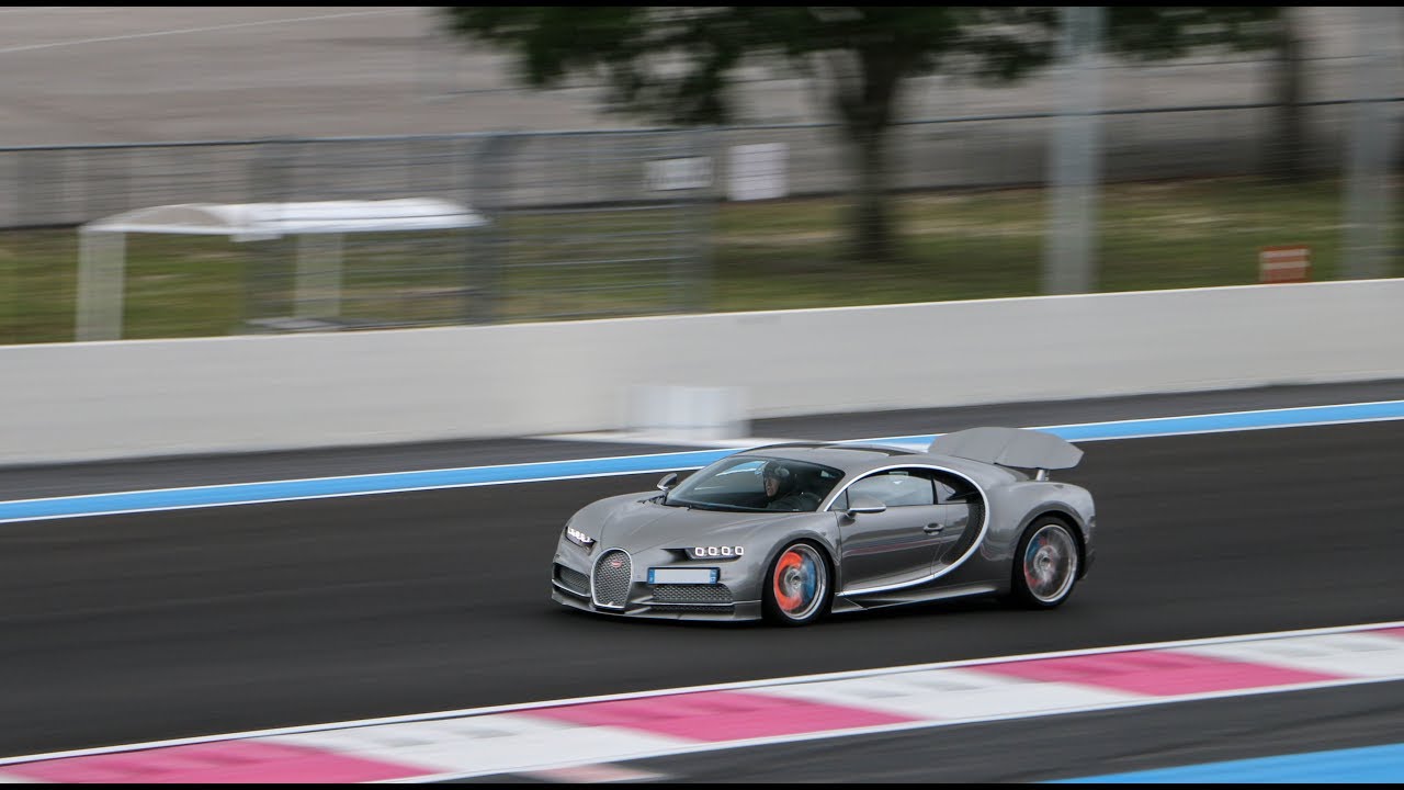 3 Bugatti Chiron on the track !! LOUD Acceleration - slide !!