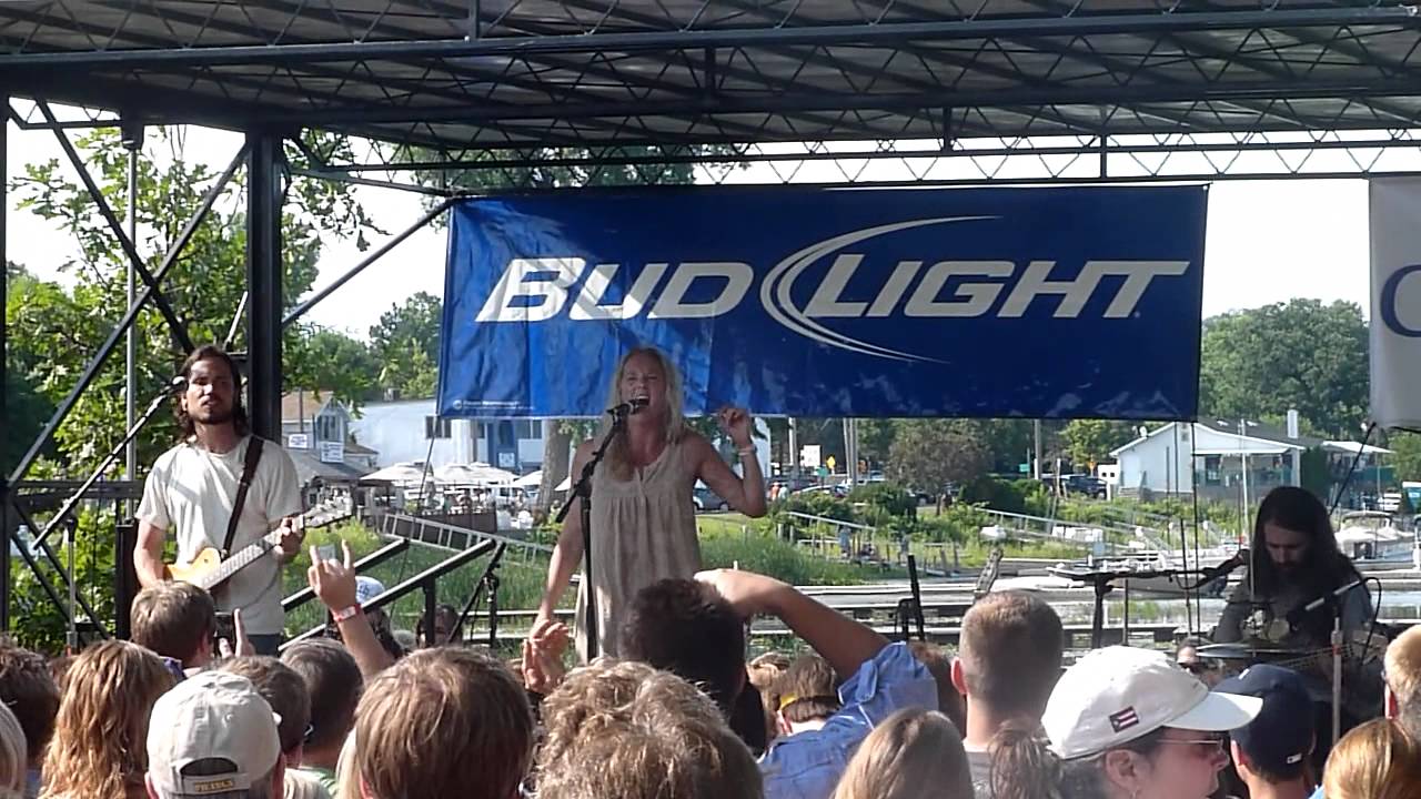 Lissie - Right Back Where We Started From