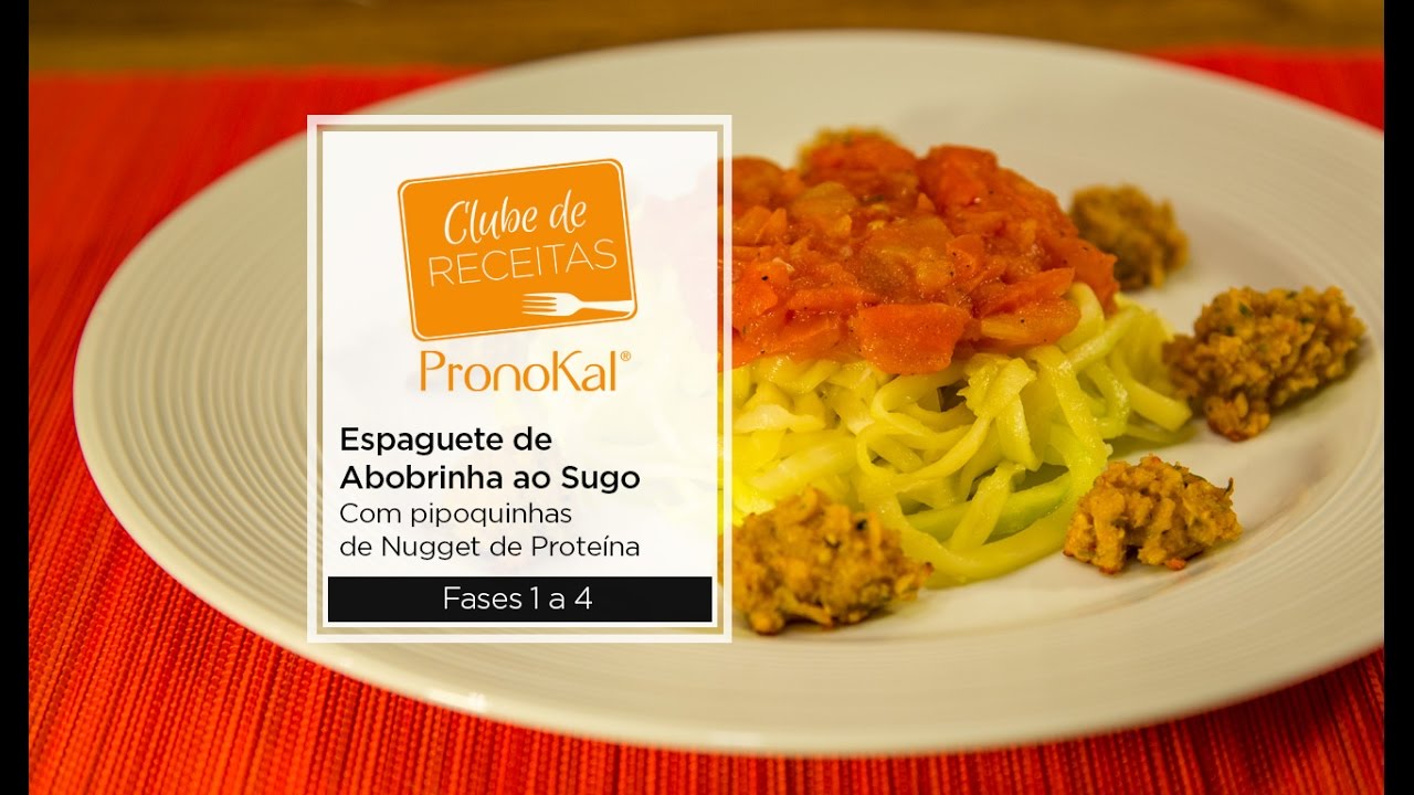 Clube de Receitas PronoKal | Espaguete de Abobrinha ao Sugo com Pipoquinhas de Nugget