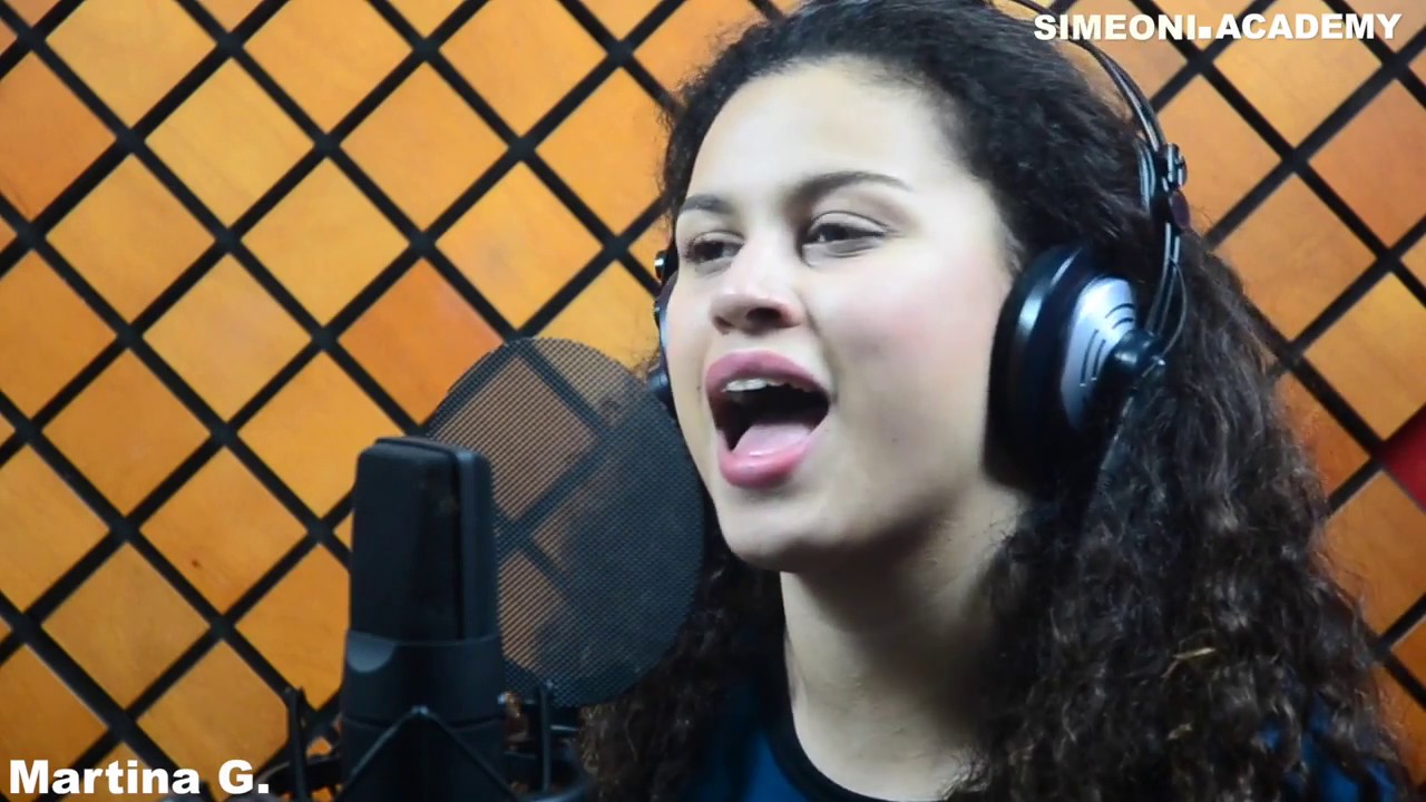 Martina Giovannini  cover Take Me Home