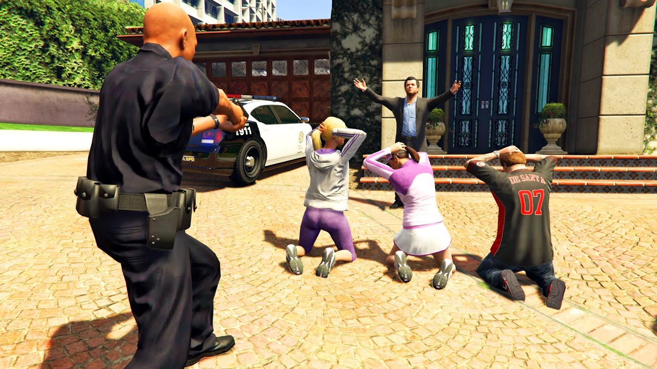 ماذا لو إعتقلتم عائلة مايكل في لعبة جي تي أي 5 (مود الشرطة) | GTA V Police Mod