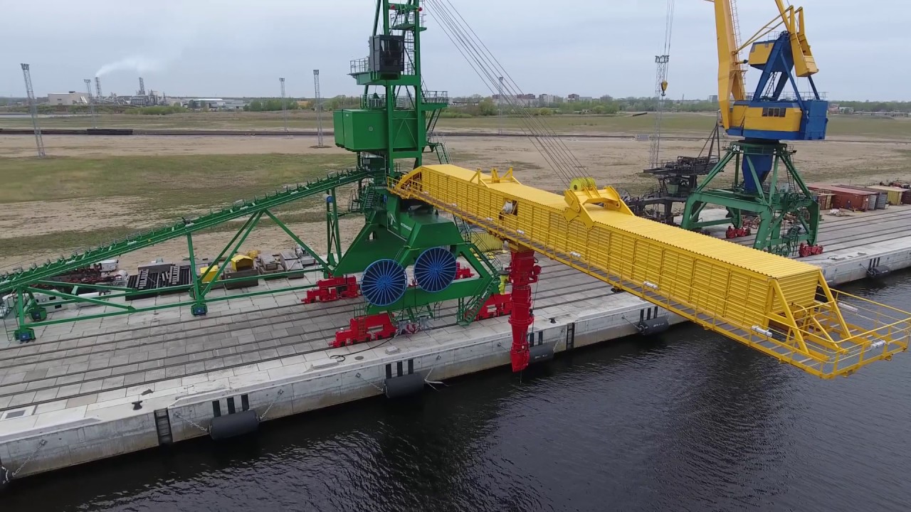 Coal Ship Loader SLL2000. Port of Riga, Latvia.