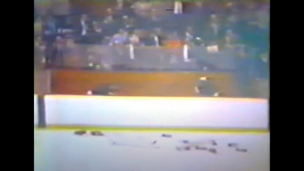 Bench clearing fight between Boston & Chicago 1970-71 Part 1