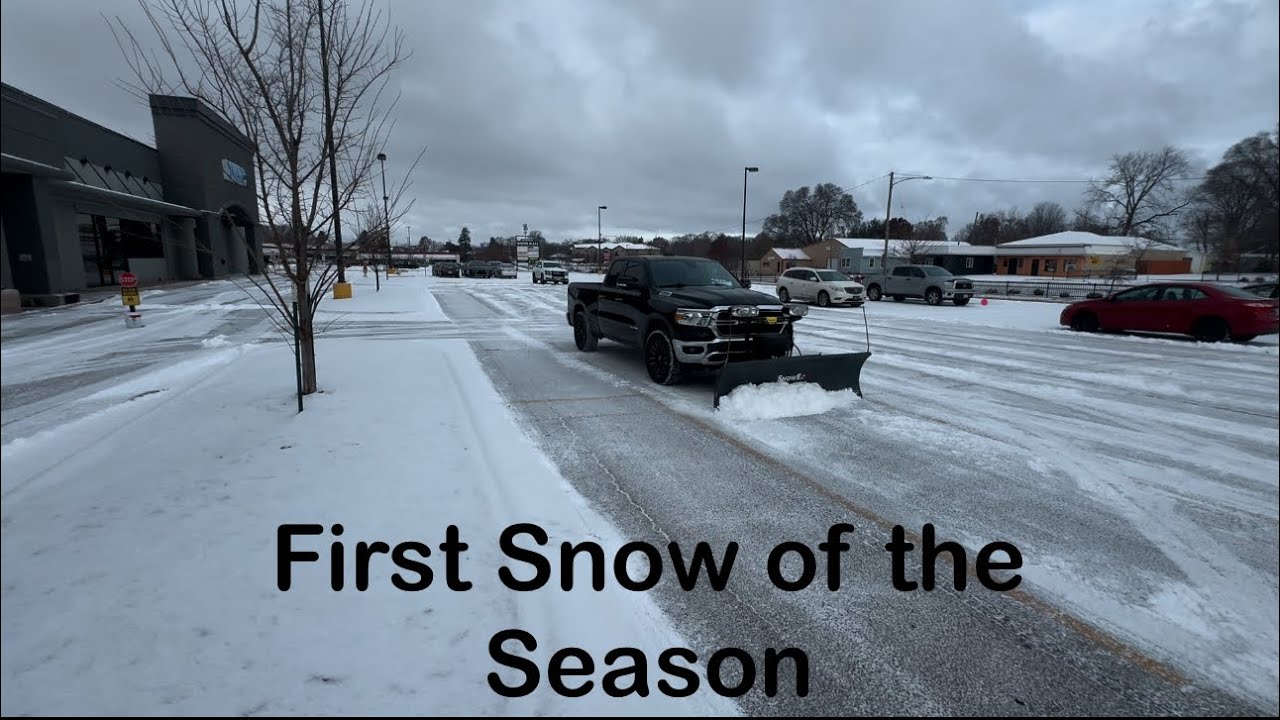 First Snowfall of the year! Half ton truck plowing snow!