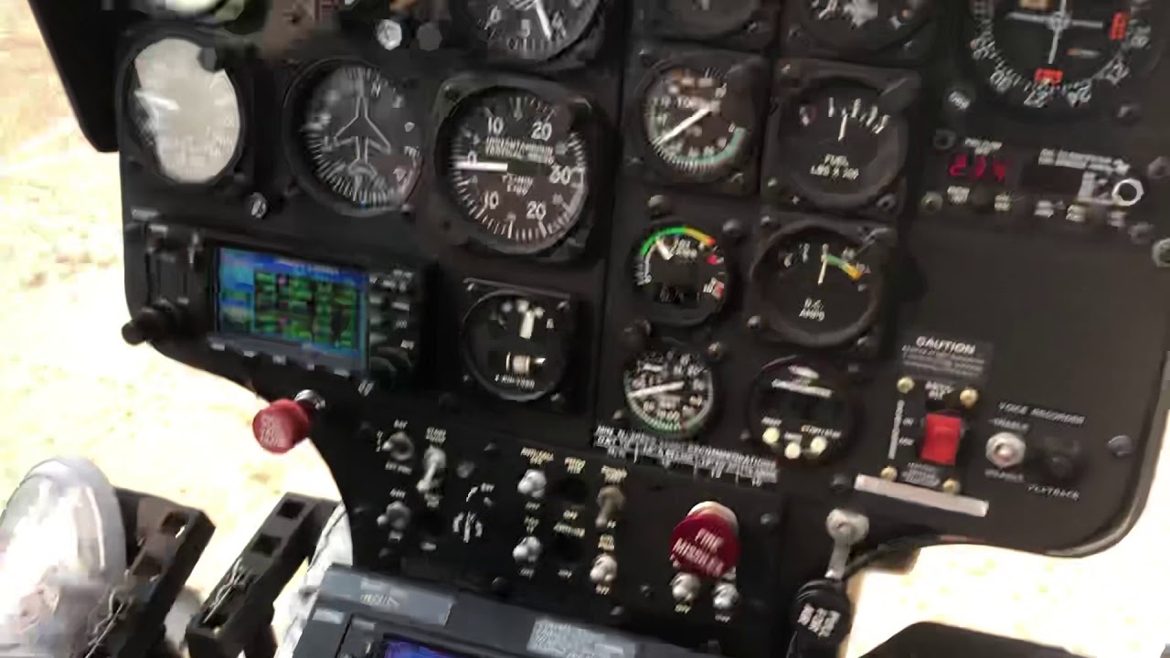 MD500E Approach and Landing in Parking Lot