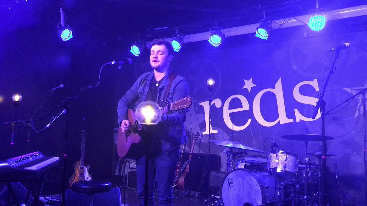 Ryan McMullan - Fairytale of New York - 08/12/17