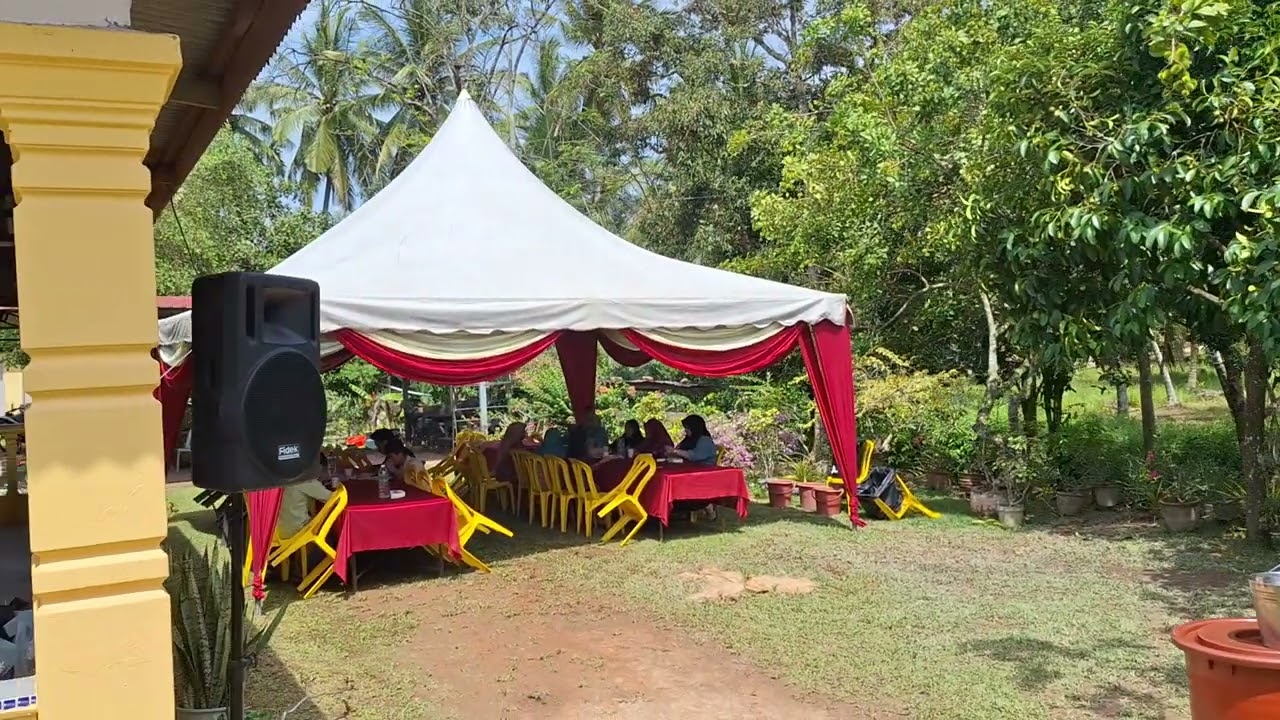 Majlis kenduri kahwin Naqiudin di Felda Palong 3, Negeri Sembilan (bahagian 1)