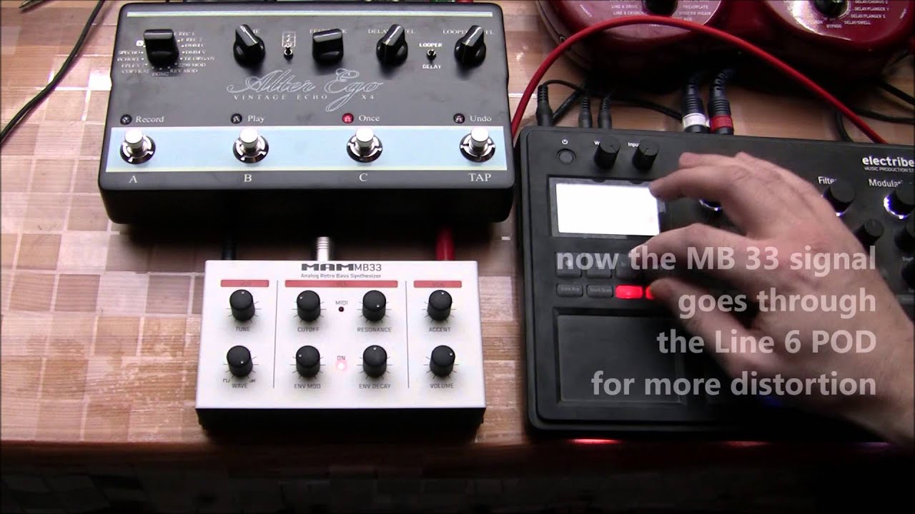 ACID: demo of MAM MB 33 retro (303 clone) with TC Alter Ego X4 & Line6 POD