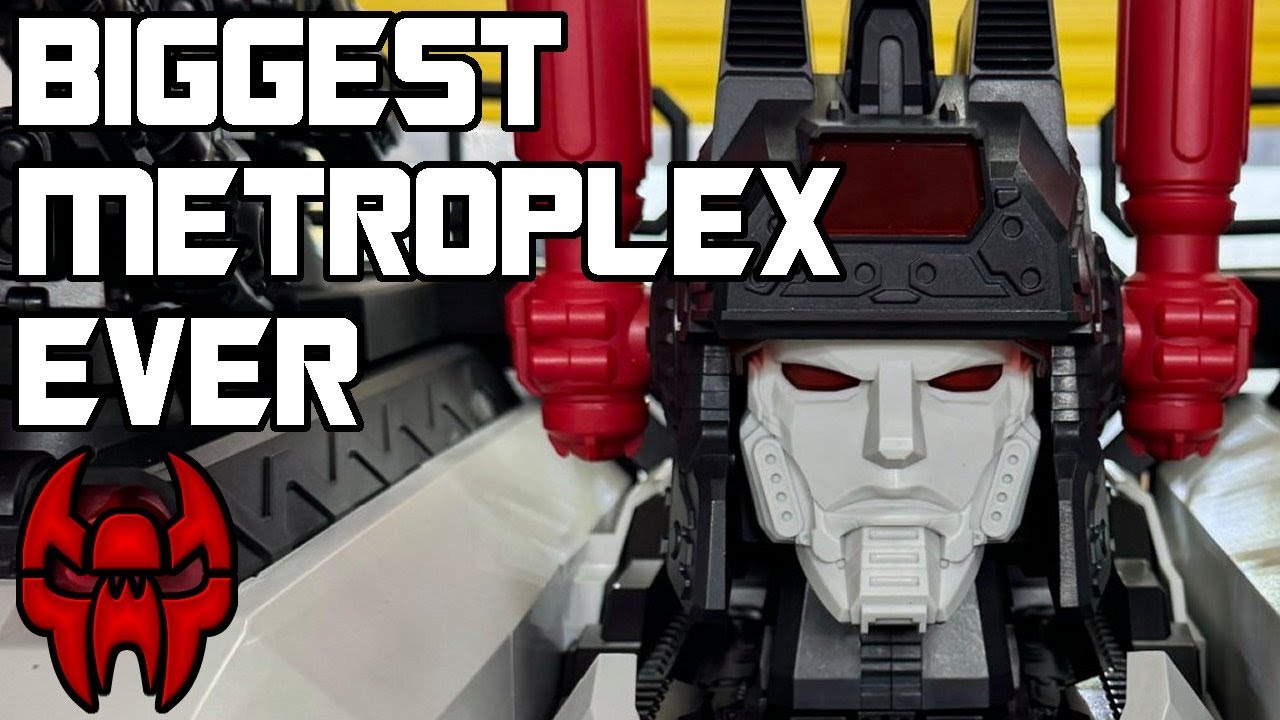 The 4 Foot Tall Metroplex Toy FRIGHTENS Me