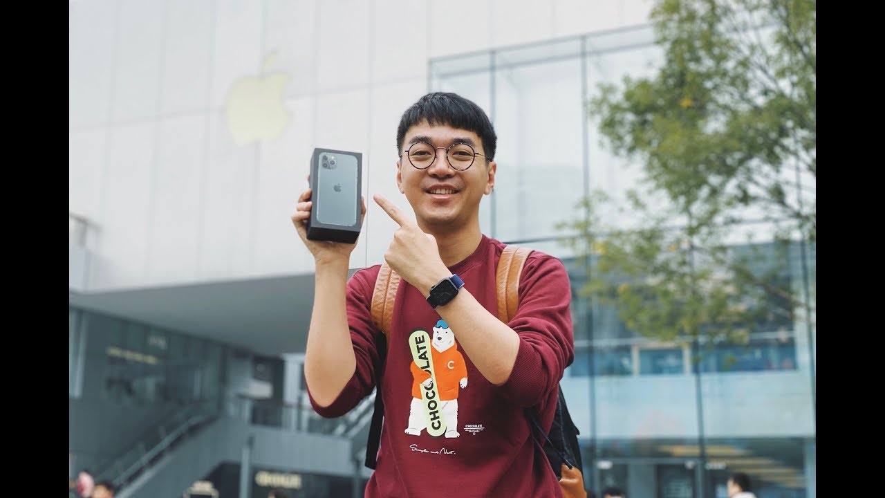 小泽vlog：我用以旧换新买了暗夜绿iPhone 11 Pro 付出每个月少吃三顿肯德基的代价